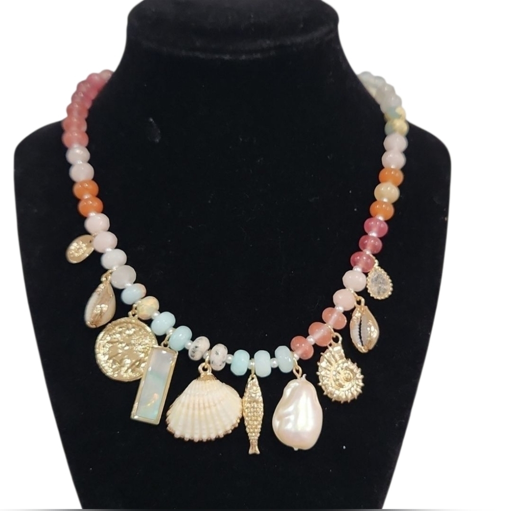 🩵▪️ATTERRI▪️ CUBIC ZIRCONIA & GENUINE SHELL SEMI PRECIOUS STONE 16" necklace
